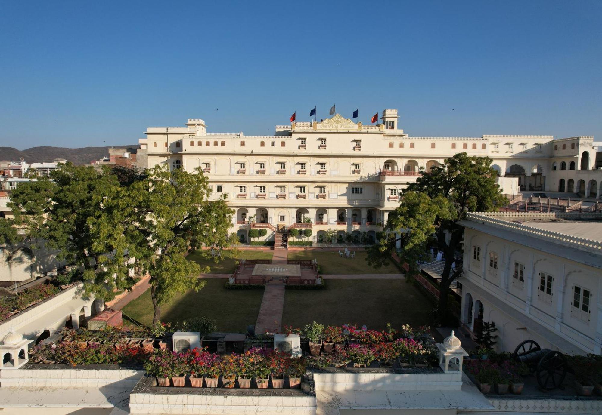 Hotel The Raj Palace Jaipur Exterior foto