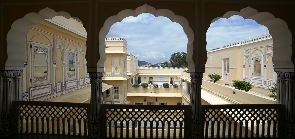 Hotel The Raj Palace Jaipur Exterior foto