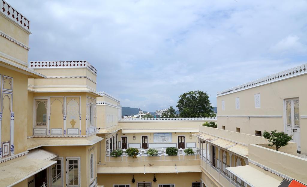 Hotel The Raj Palace Jaipur Exterior foto